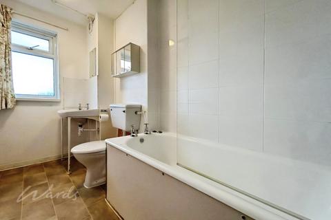 1 bedroom flat to rent, Chenies Close Hawkenbury TN2
