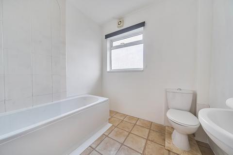 undefined, Hastings Road, Bromley Common, Bromley, Kent, BR2