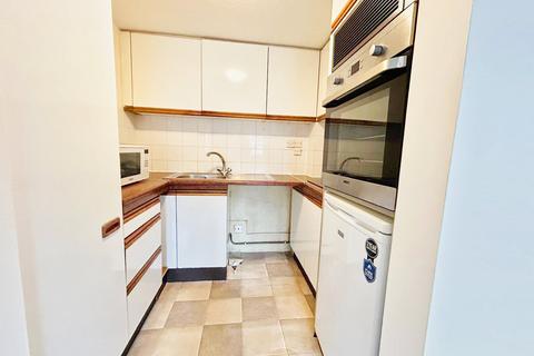undefined, Langshott, Horley, Surrey, RH6