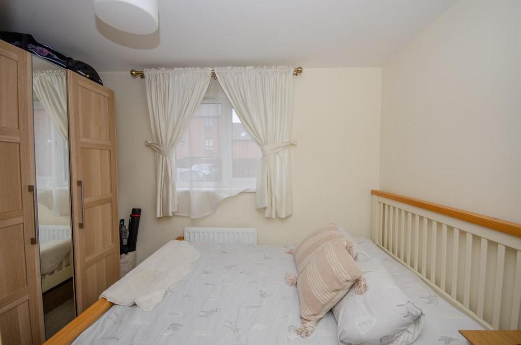Bedroom two.jpg