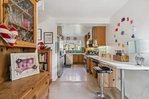 4 bedroom semi-detached house for sale, Pond Lane, Chalfont St Peter SL9