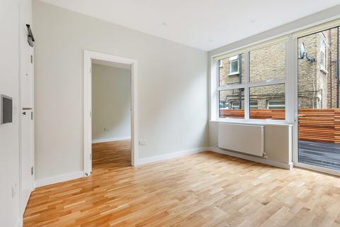 undefined, Flat 3 27 Cedar Road
