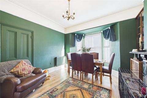 4 bedroom terraced house for sale, Victoria Road, Abington, Northamptonshire NN1