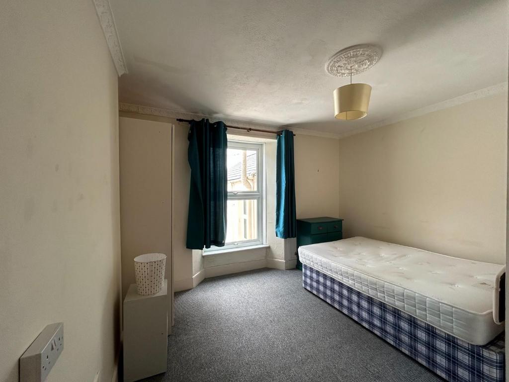 Bedroom 3.JPG