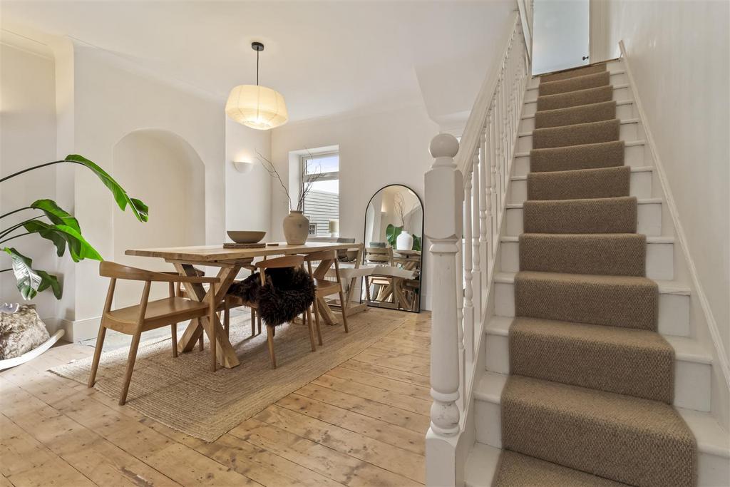 154 Lyndhurst Road-014.JPG