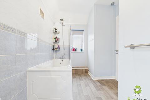 undefined, Upton Crescent, Basingstoke, Hampshire, RG21