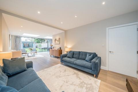 undefined, Vincent Road, Isleworth TW7