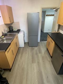 2 bedroom flat to rent, Clevedon Terrace, Bristol BS6