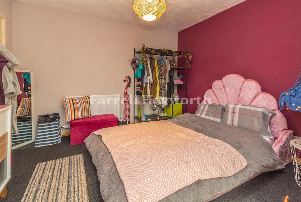 Bedroom image 2