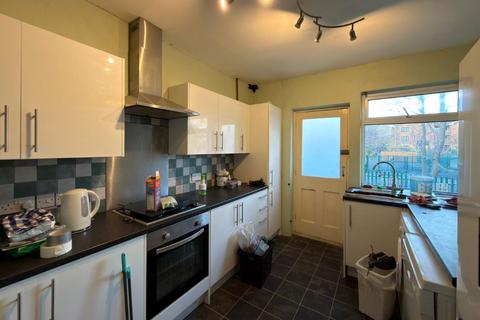 undefined, Flat 13 Cedar Court, Upper Park Road, New Southgate, London, N11 1RU