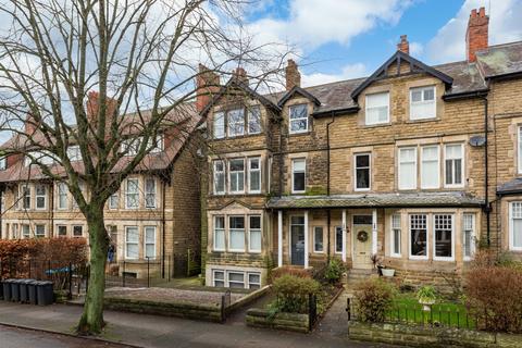 undefined, Dragon Parade, Harrogate, HG1