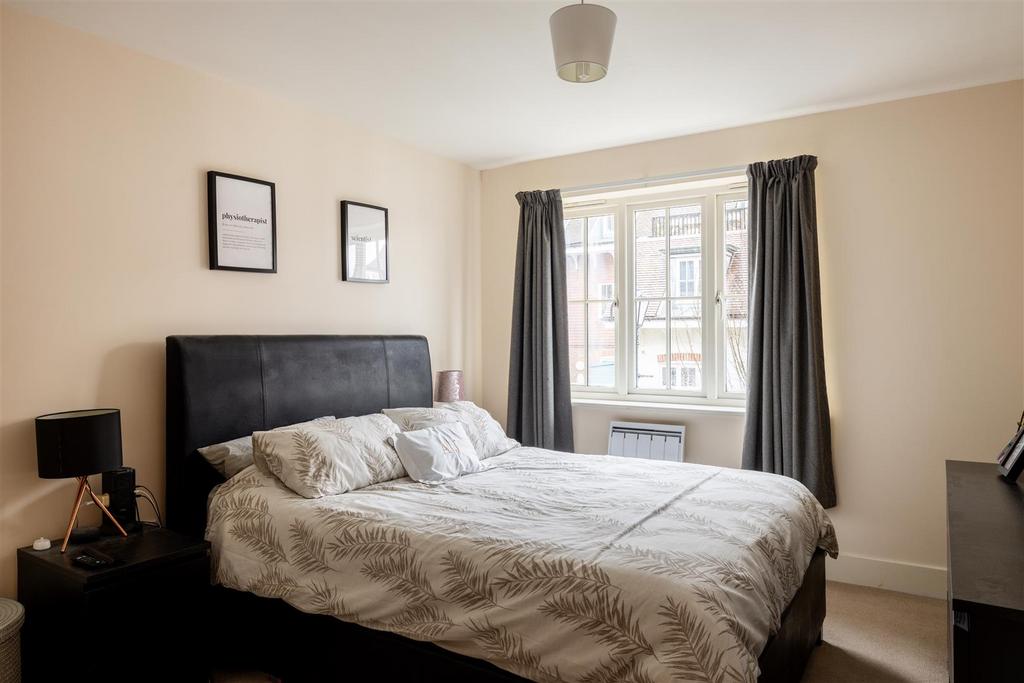 88 Middle Village-1.jpg