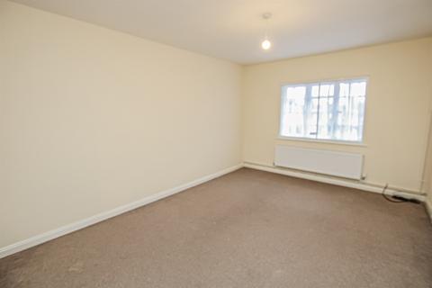 3 bedroom flat to rent, East End Road, Hampstead Garden Suburb, N2