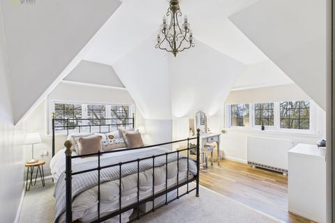 undefined, Sutton Trinity, Sutton Coldfield B74