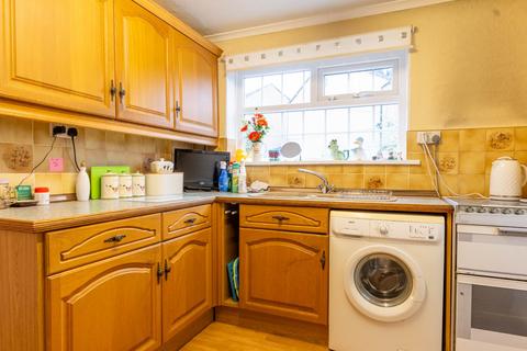 3 bedroom semi-detached house for sale, Langlands Road, Bingley, West Yorkshire, BD16