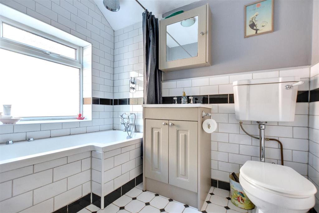 Bathroom.jpeg