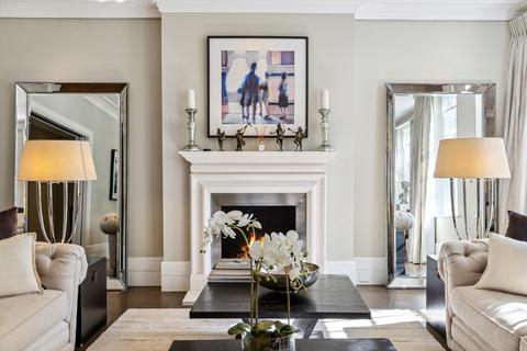 undefined, Roehampton Gate, Roehampton, London, SW15