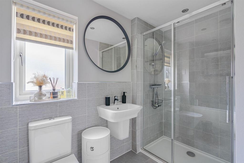 First Floor Bathroom