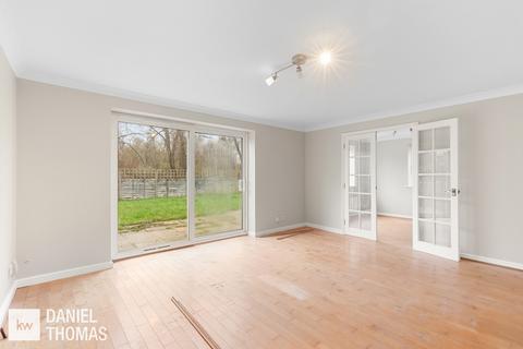 undefined, Mcclintock Place, Enfield, EN3