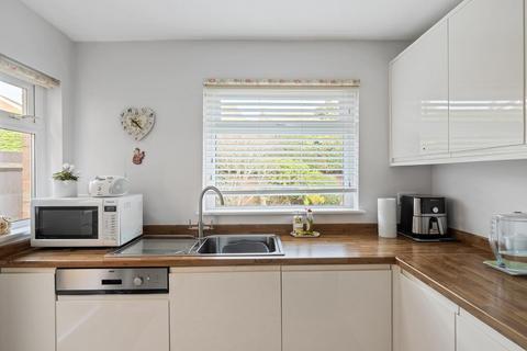 4 bedroom chalet for sale, Amberley Road, Eastbourne BN22