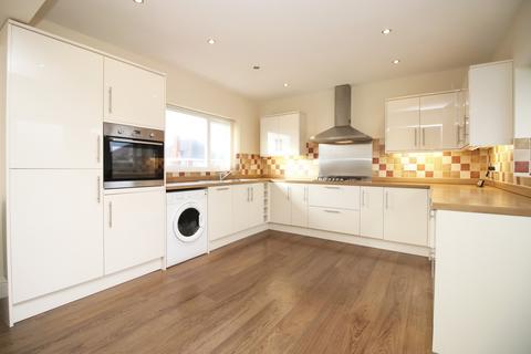 2 bedroom bungalow for sale, West Way,  Fleetwood, FY7