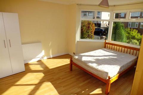 undefined, Upland Crescent, Oakwood, Leeds,LS8 2TB