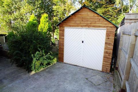undefined, Upland Crescent, Oakwood, Leeds,LS8 2TB