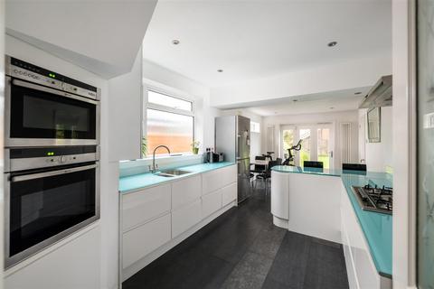 undefined, Hillford Place, Redhill