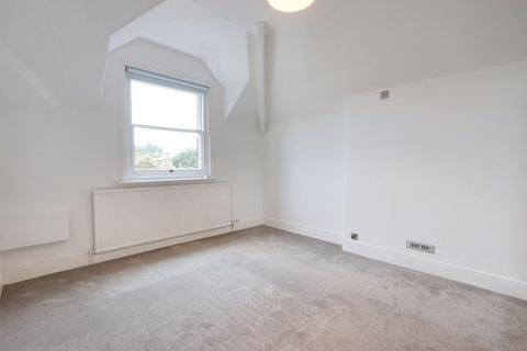 1 bedroom flat to rent, Denmark Road, Denmark Court, EX1