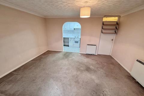1 bedroom flat for sale, Chestnut Drive, Soham