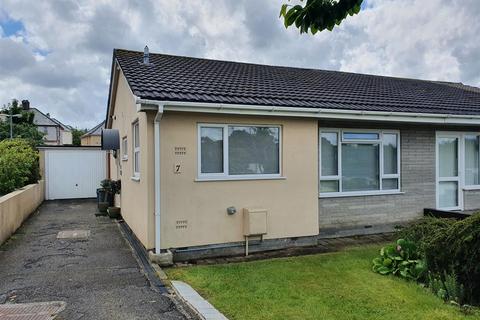 2 bedroom semi-detached bungalow to rent, Truro