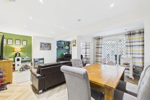 3 bedroom semi-detached house for sale, Streetly B74