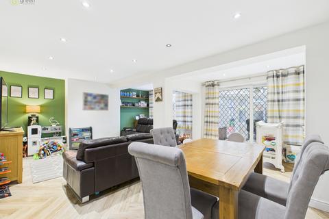 3 bedroom semi-detached house for sale, Streetly B74