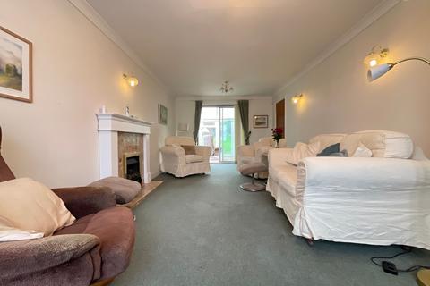 4 bedroom detached house for sale, Lightfoots Close, Scarborough, YO12