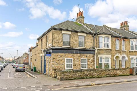 1 bedroom flat to rent, Forest Road, Walthamstow, E17