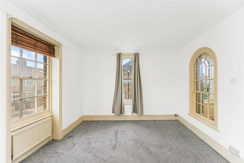 1 bedroom flat to rent, Forest Road, Walthamstow, E17