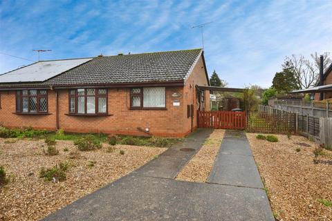 2 bedroom bungalow for sale, Wharfdale Close, Gunness, Scunthorpe
