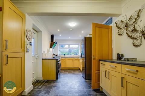 2 bedroom semi-detached bungalow for sale, Rose Crescent, Doncaster