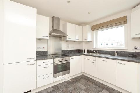 2 bedroom apartment for sale, Canalside, Redhill, Surrey
