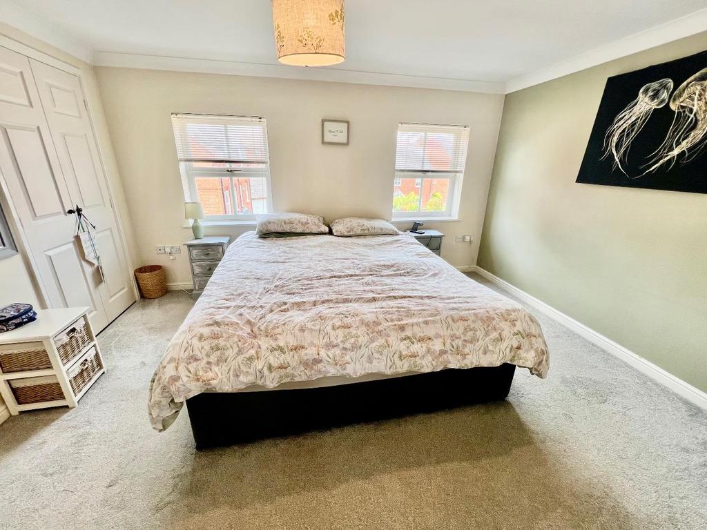 Main Bedroom