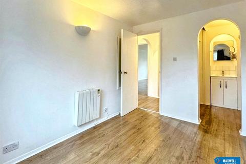 2 bedroom property for sale, Gatting close, Pavilion Way, Edgware