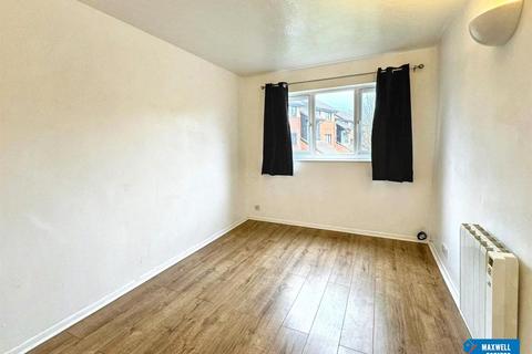 2 bedroom property for sale, Gatting close, Pavilion Way, Edgware