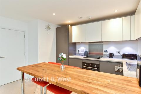 2 bedroom apartment for sale, Fleet Street, Brighton, East Sussex