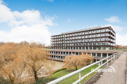 undefined, Lakeshore, Lake Shore Drive, Bristol, BS13