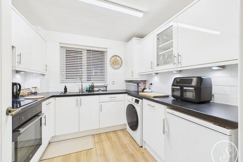 undefined, North Park Avenue, Leeds
