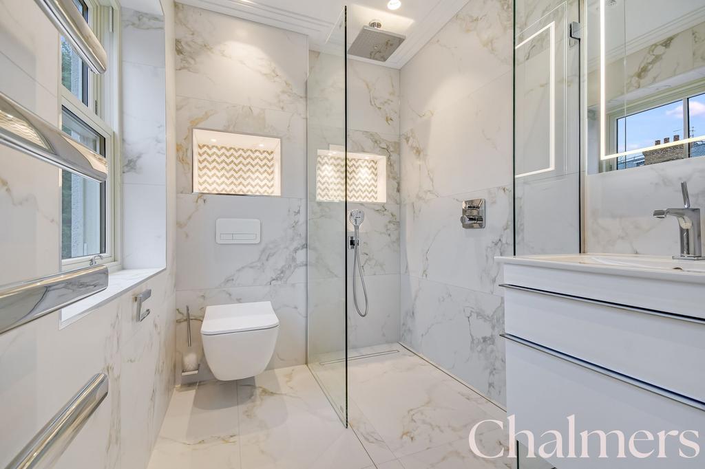 Ensuite (Bed One)
