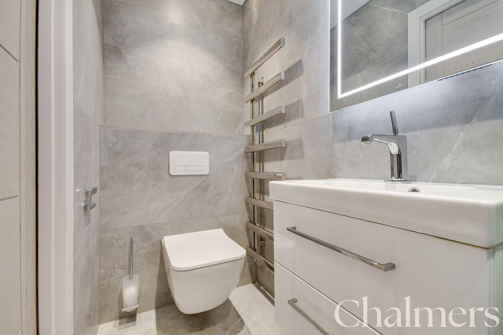 Ensuite (Bed Two)
