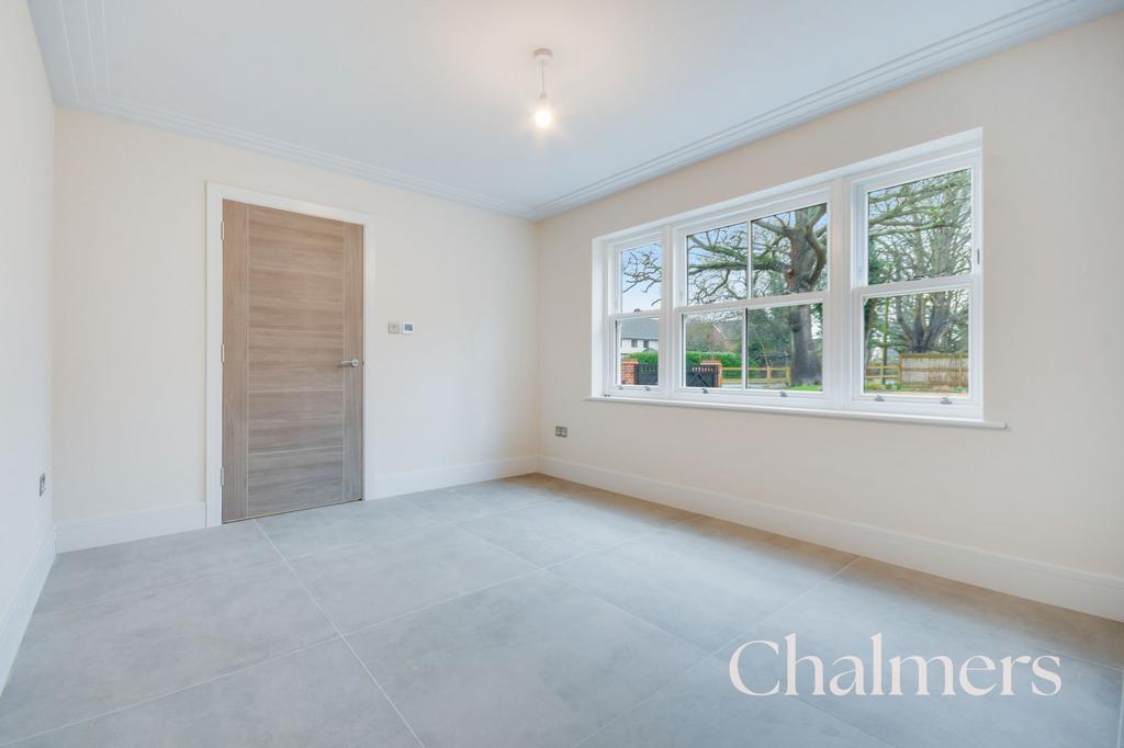 Dining Room/Front Reception