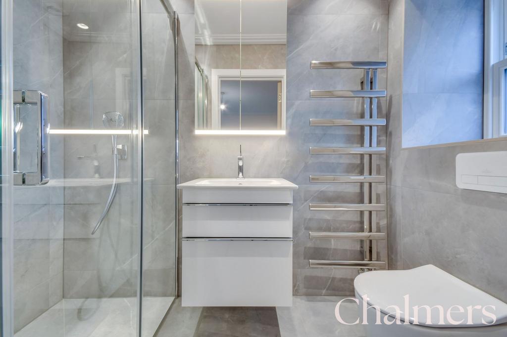Ensuite (Bed Two)