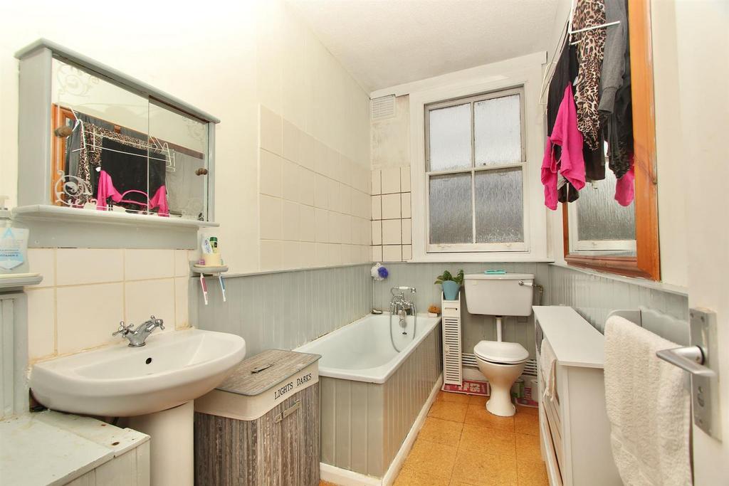 Evering Road, N16